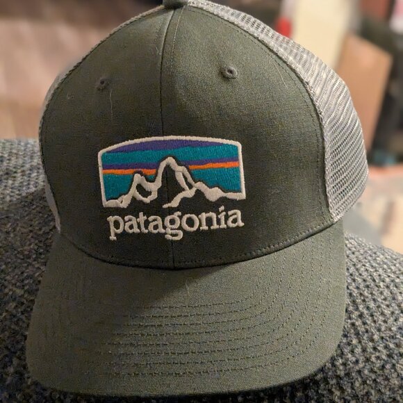 Patagonia Trucker Hat Grey Mesh Back Baseball Snapback Cap One Size Fits All NWT - Picture 1 of 4